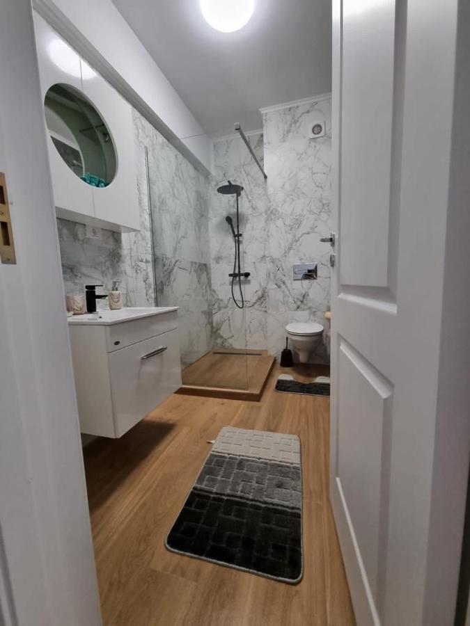 Appartement Blue Apartament Mamaia Nord à Năvodari Extérieur photo