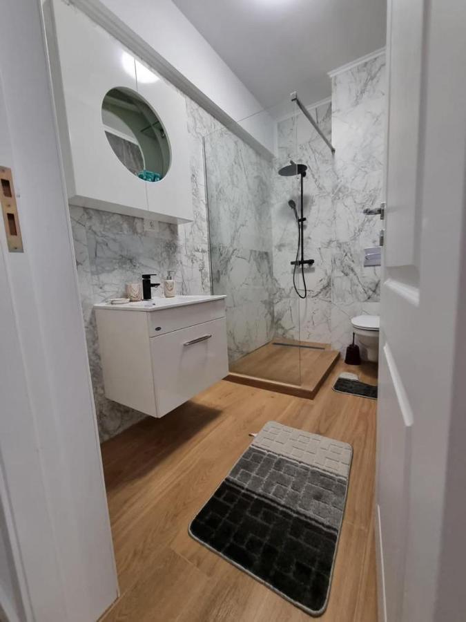 Appartement Blue Apartament Mamaia Nord à Năvodari Extérieur photo
